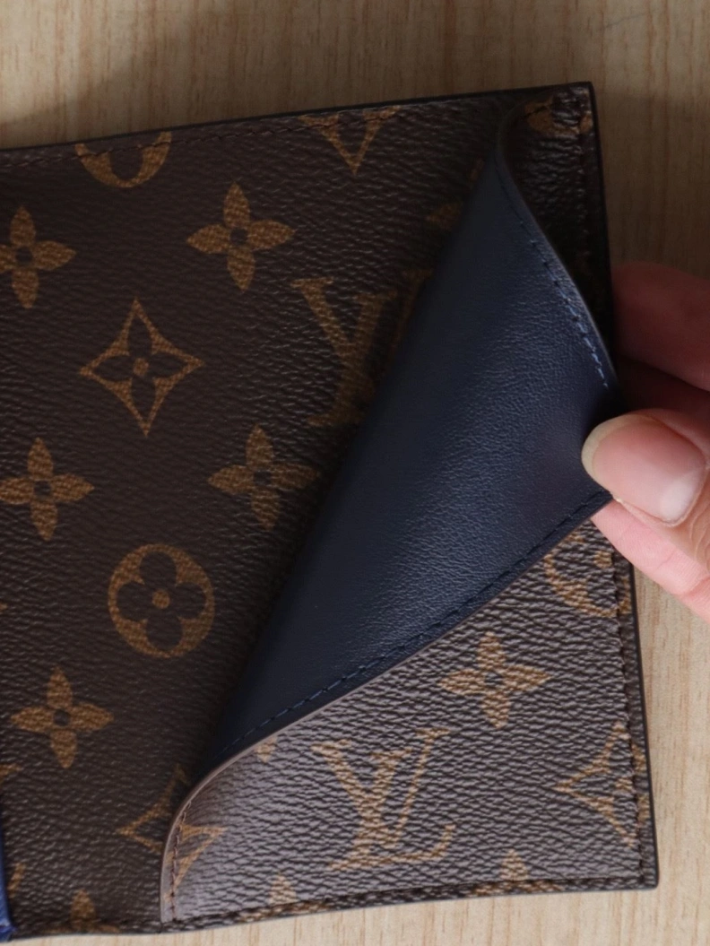 LX Wallets EasyMatch 7843