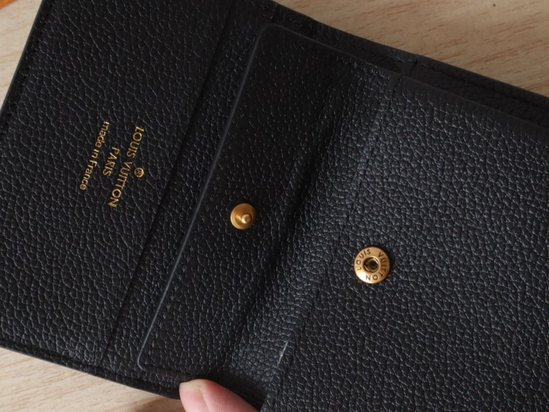 Refined LX Wallets 7823