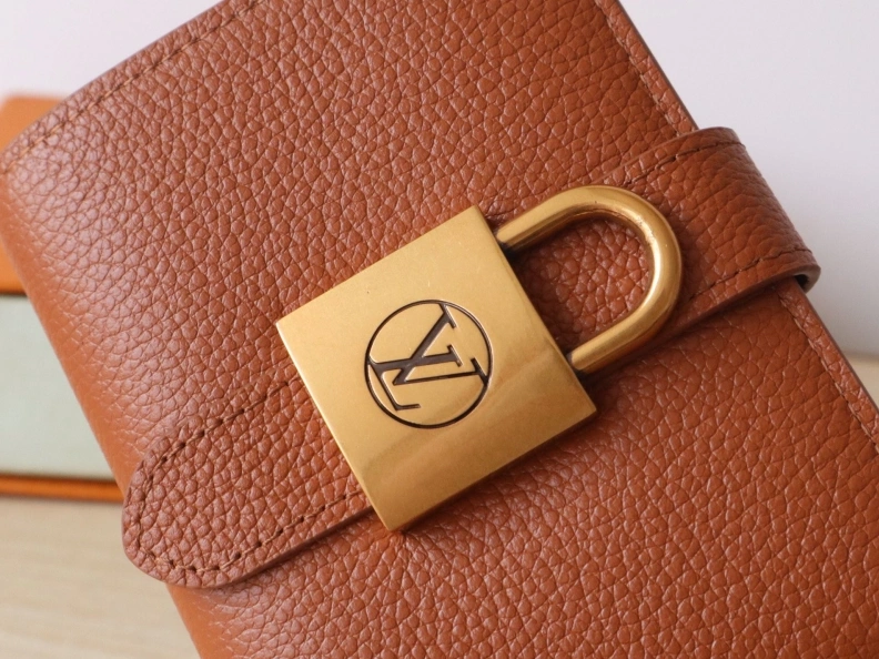 LX Wallets Timeless 7817