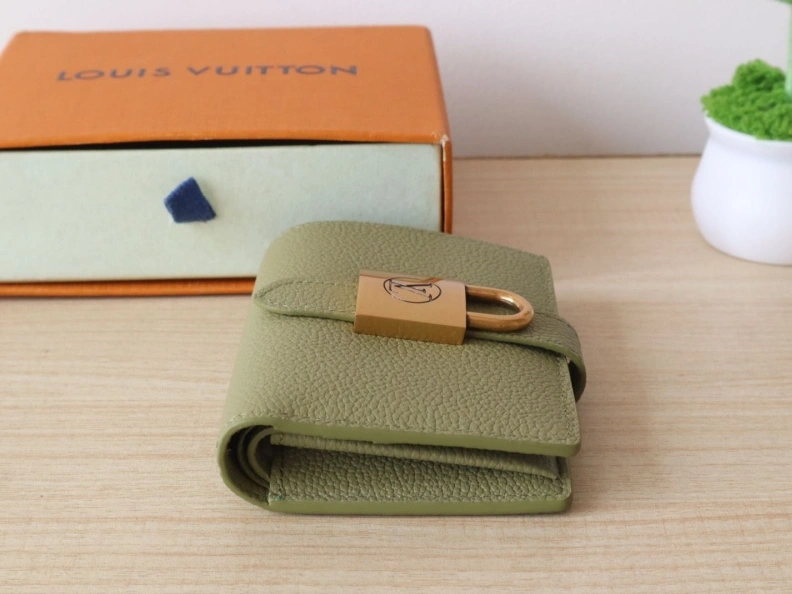 LX Wallets Durable 7822