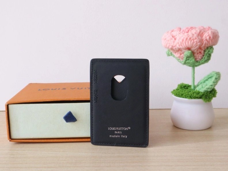 Minimalist LX Wallets 7818
