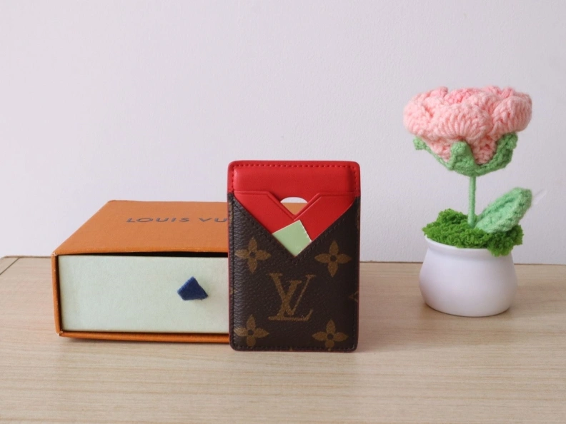 LX Wallets SportInspired 7810