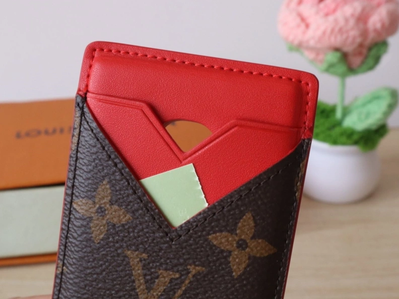 LX Wallets SportInspired 7810
