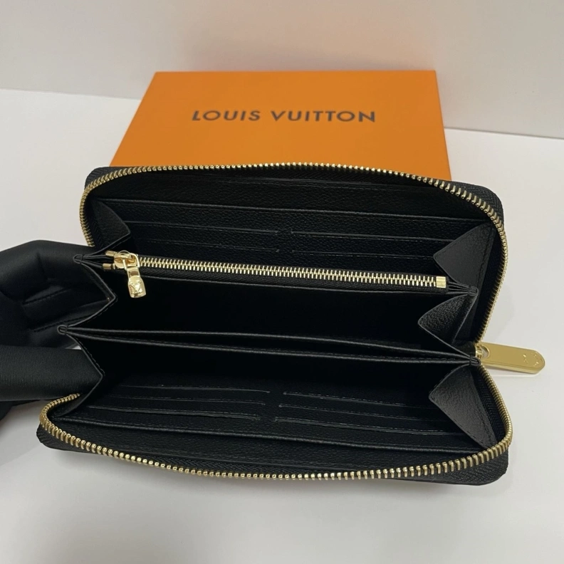 Comfortable LX Wallets 7815