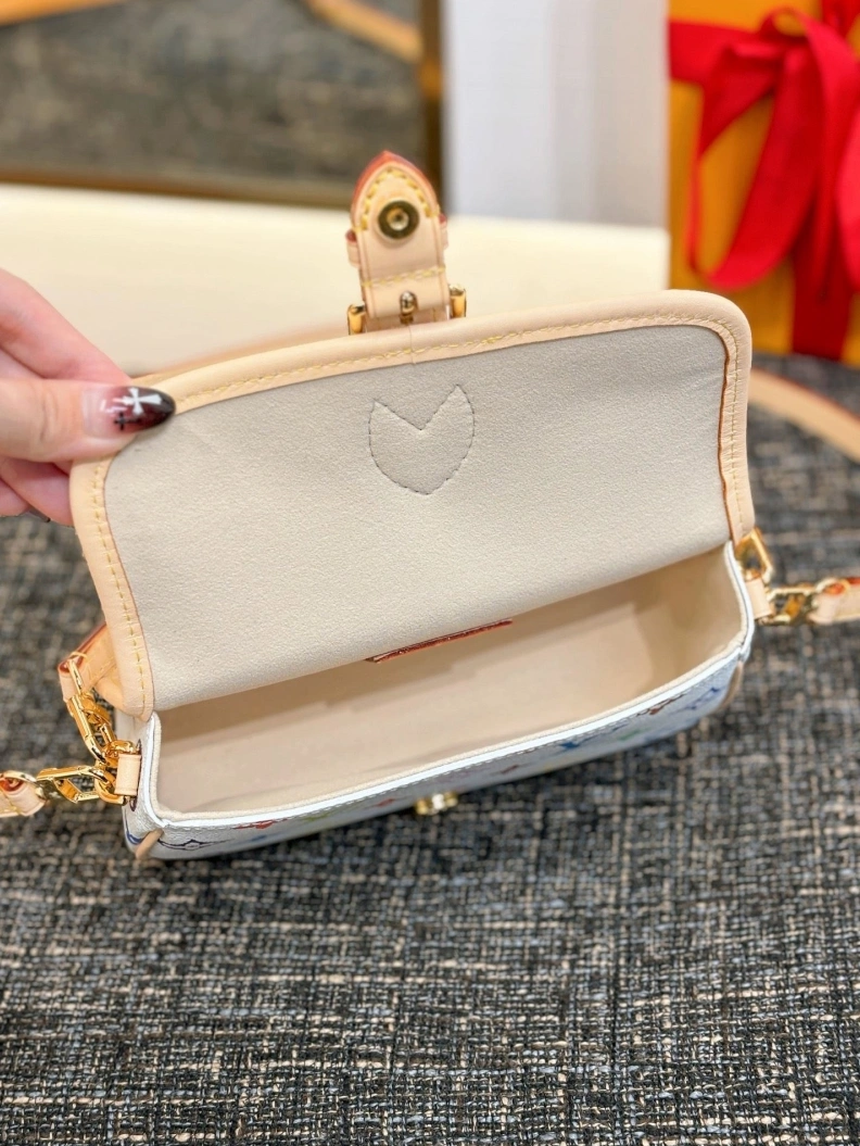 LX Satchel bags Versatile 7845
