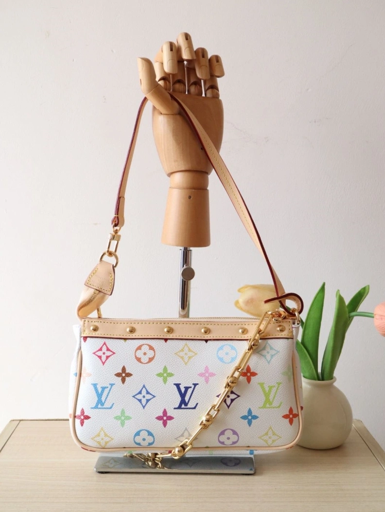 Comfortable LX Top Handle Bags 7844