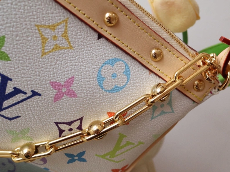 Comfortable LX Top Handle Bags 7844