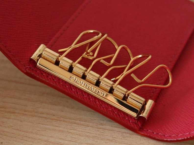 Flexible LX Wallets 7816