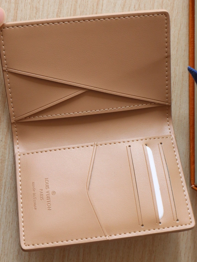 Trendy LX Wallets 7811