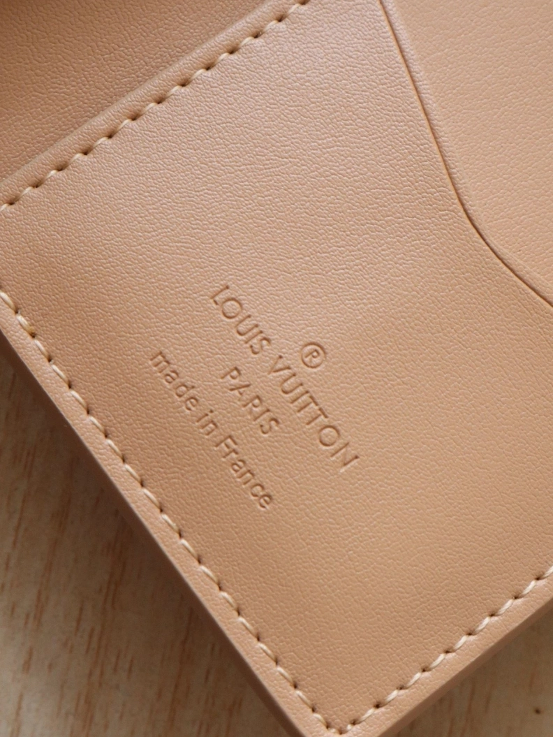 Trendy LX Wallets 7811