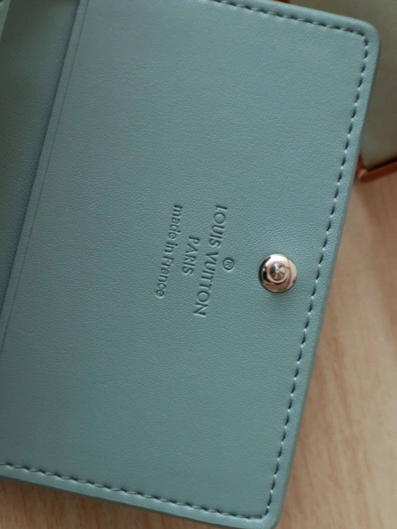 LX Wallets Lightweight 7807