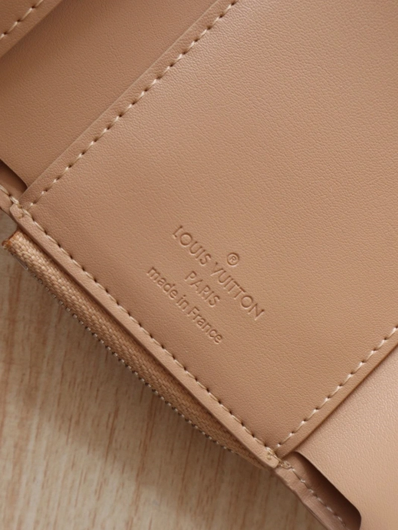 Durable LX Wallets 7806
