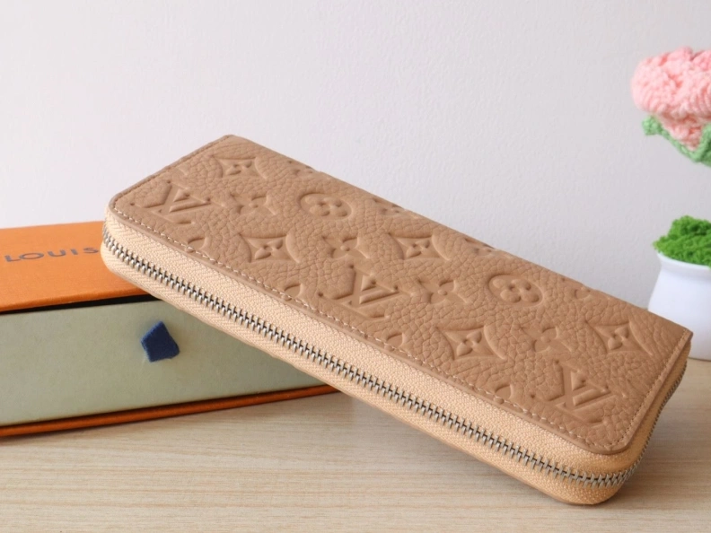 LX Wallets SportInspired 7797