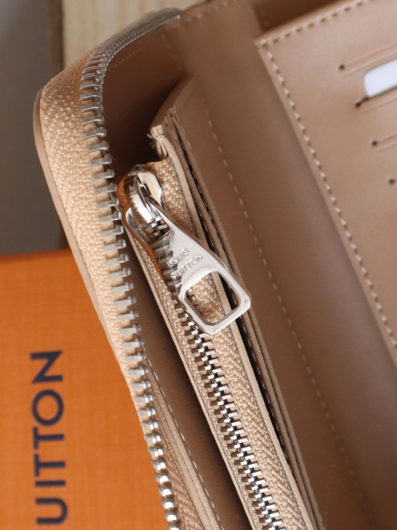 Elegant LX Wallets 7798