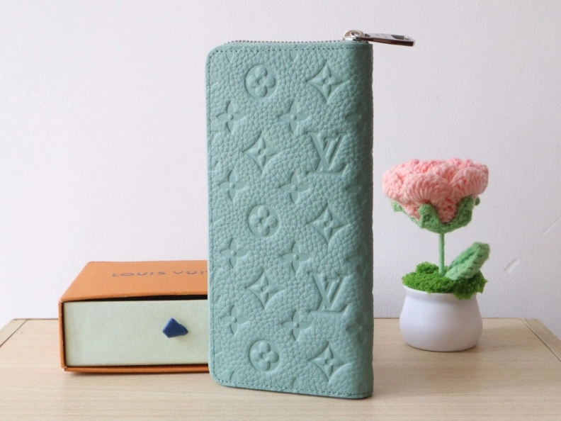 Timeless LX Wallets 7805
