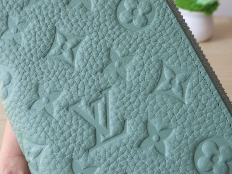 Timeless LX Wallets 7805