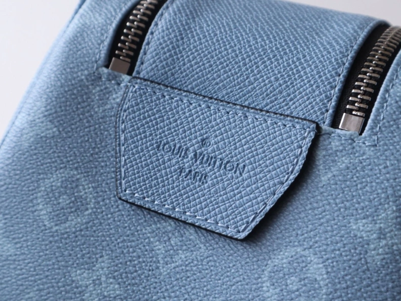 Sleek LX Cosmetic Bags 7865