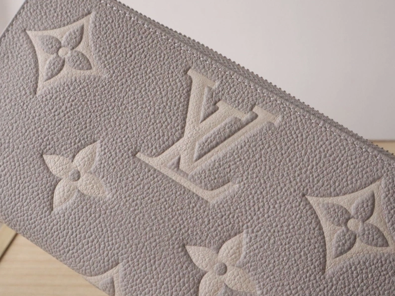 Unique LX Wallets 7801