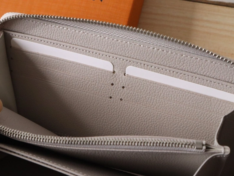 Unique LX Wallets 7801