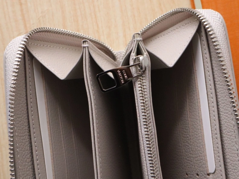 Unique LX Wallets 7801