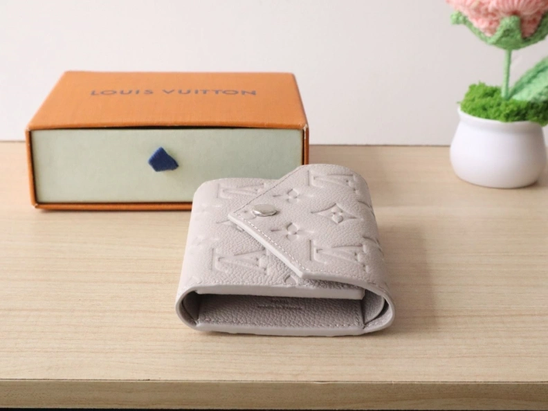 Durable LX Wallets 7785