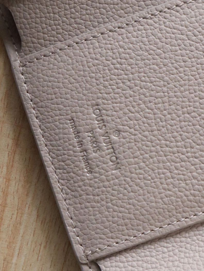 Durable LX Wallets 7785