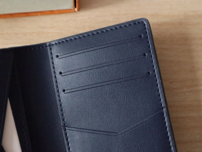 Sophisticated LX Wallets 7778