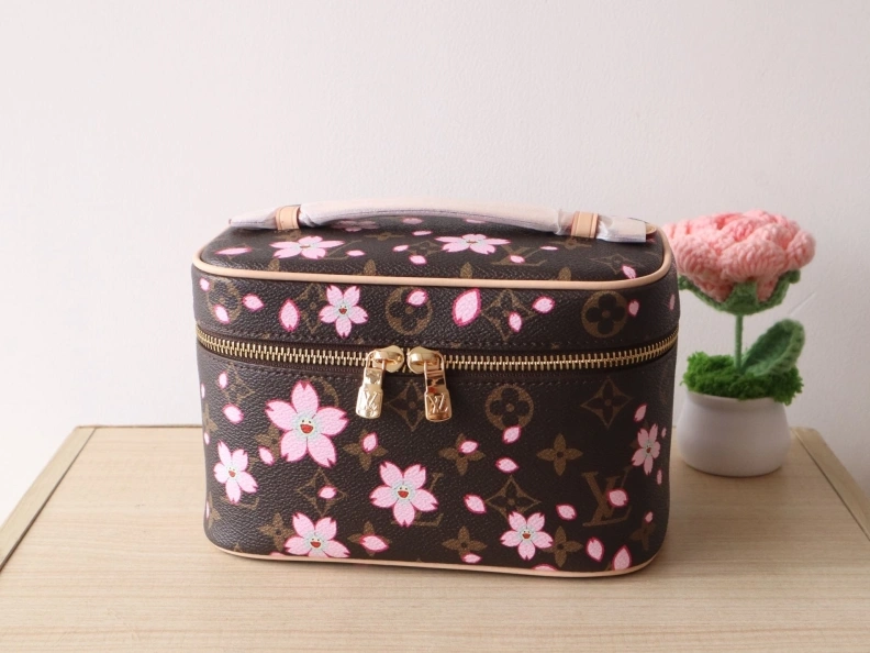 LX Cosmetic Bags SportInspired 7866