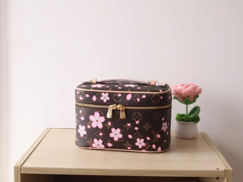 LX Cosmetic Bags SportInspired 7866