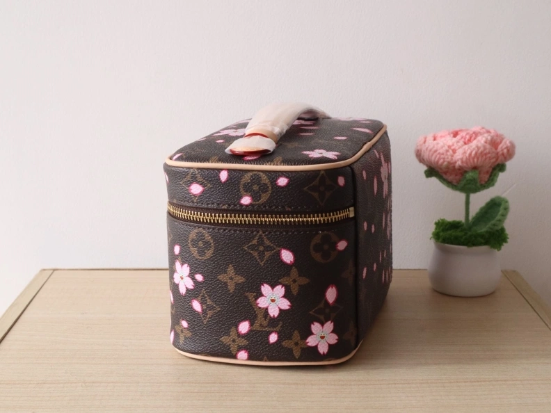 LX Cosmetic Bags SportInspired 7866