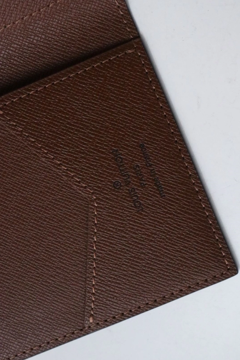 LX Wallets Practical 7770