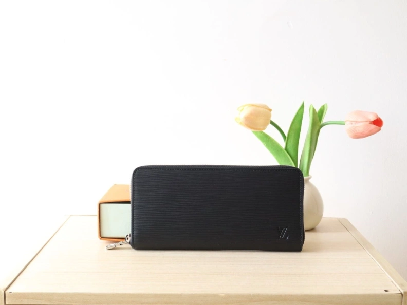 LX Wallets Timeless 7774