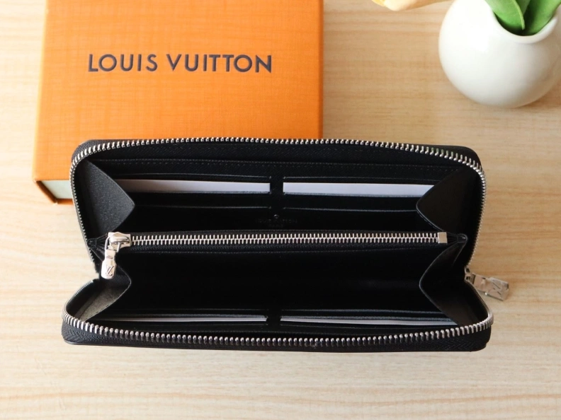 LX Wallets Timeless 7774