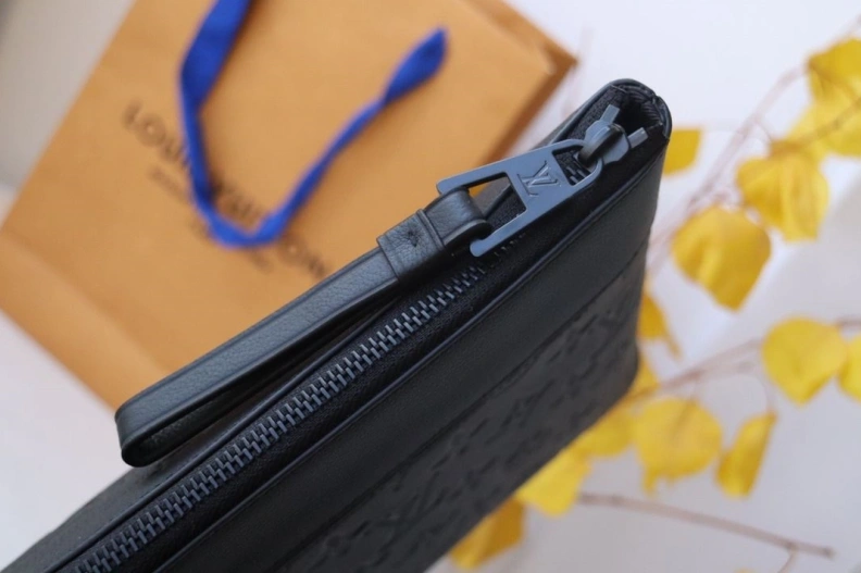 Flexible LX Clutch Bags 7886