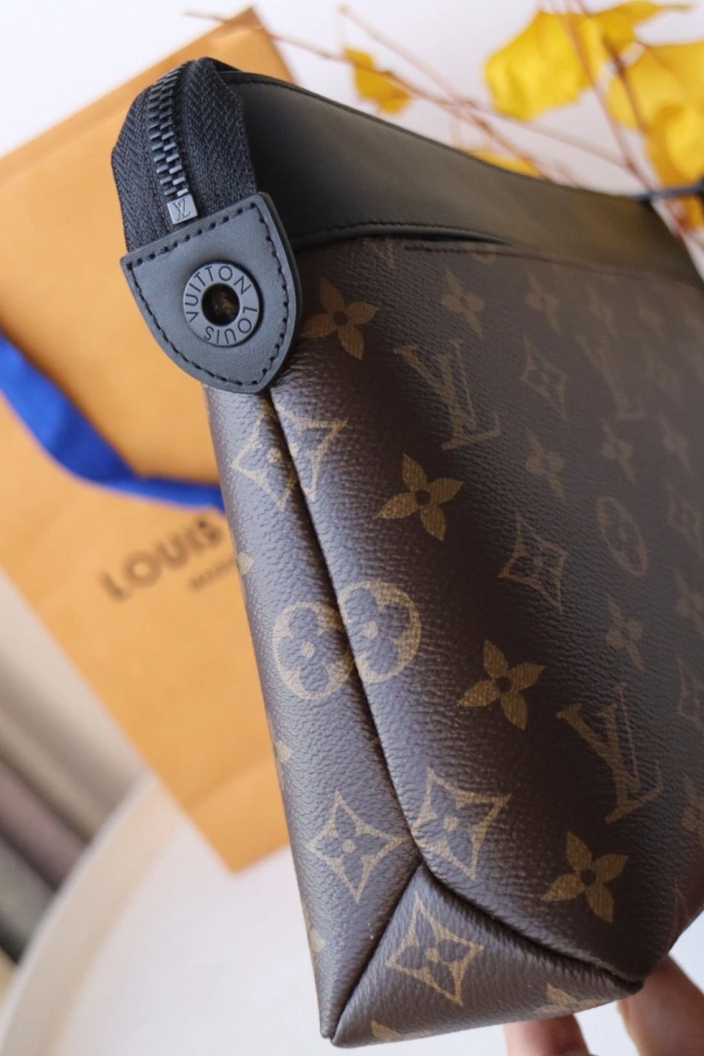 Unique LX Clutch Bags 7890