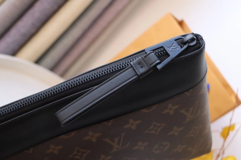 Unique LX Clutch Bags 7890