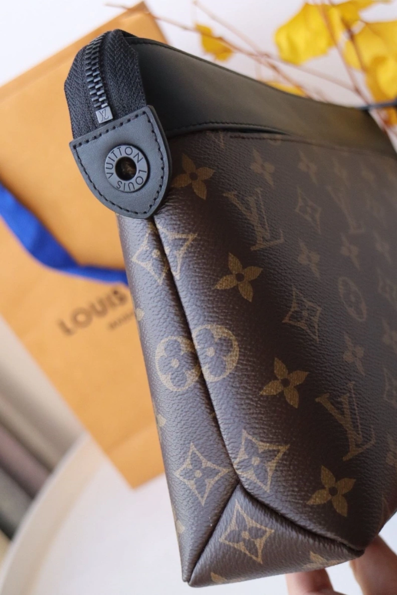 Unique LX Clutch Bags 7890