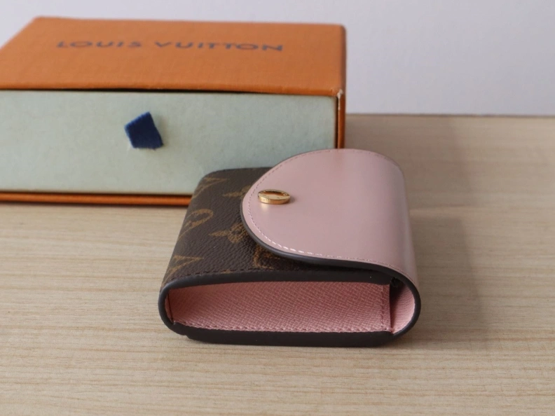 Unique LX Wallets 7773