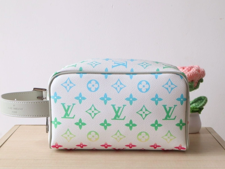 GoAnywhere LX Cosmetic Bags 7850