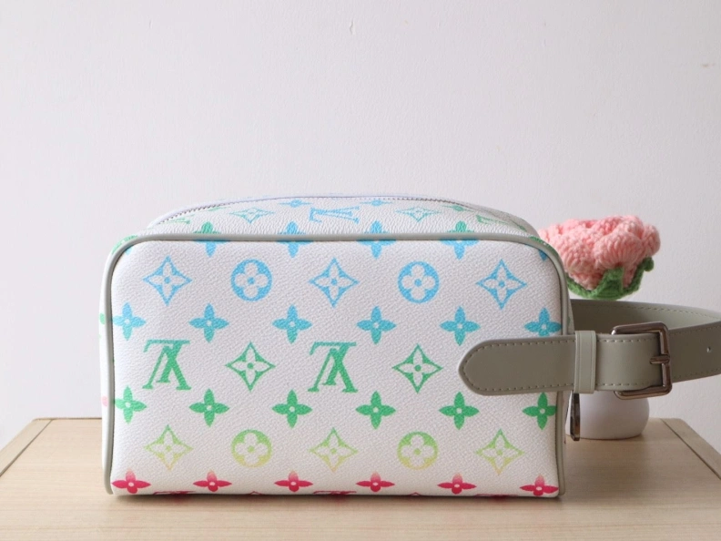 GoAnywhere LX Cosmetic Bags 7850