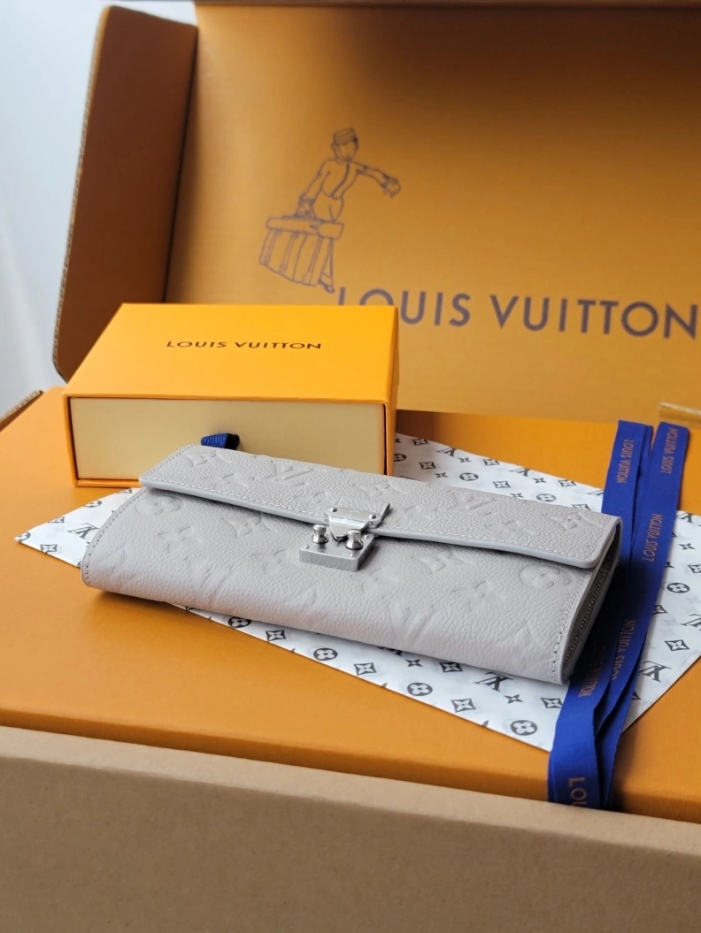 EyeCatching LX Wallets 7761