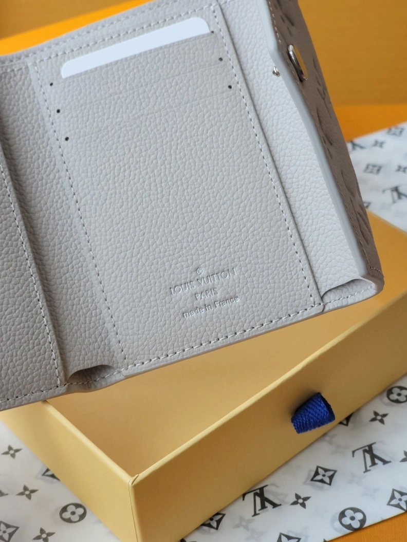 LX Wallets Unique 7764