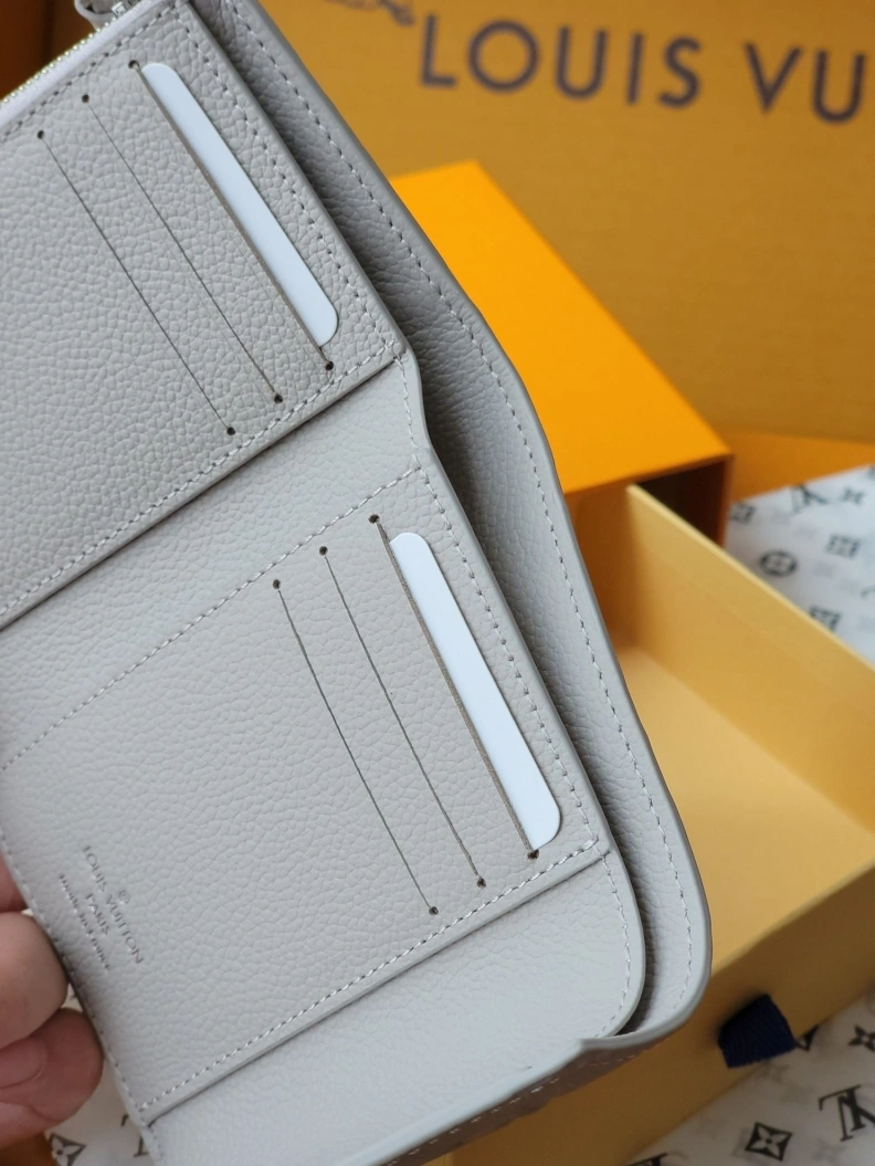 LX Wallets Unique 7764