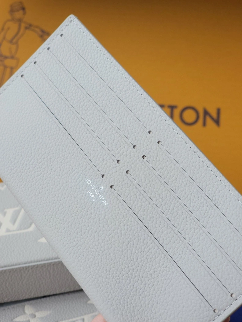 LX Wallets Sophisticated 7758