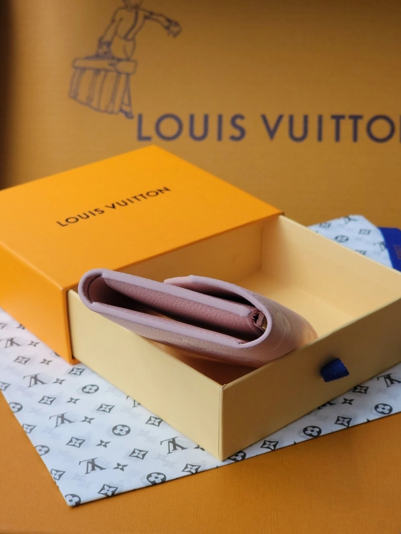 DailyWear LX Wallets 7765
