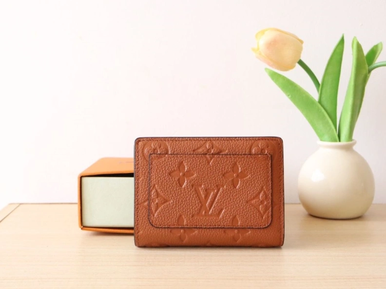 Cozy LX Wallets 7747