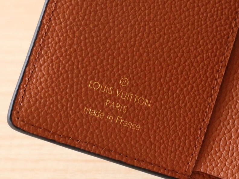 Cozy LX Wallets 7747