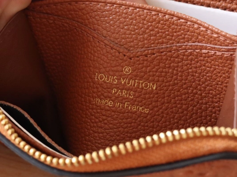Comfortable LX Wallets 7755