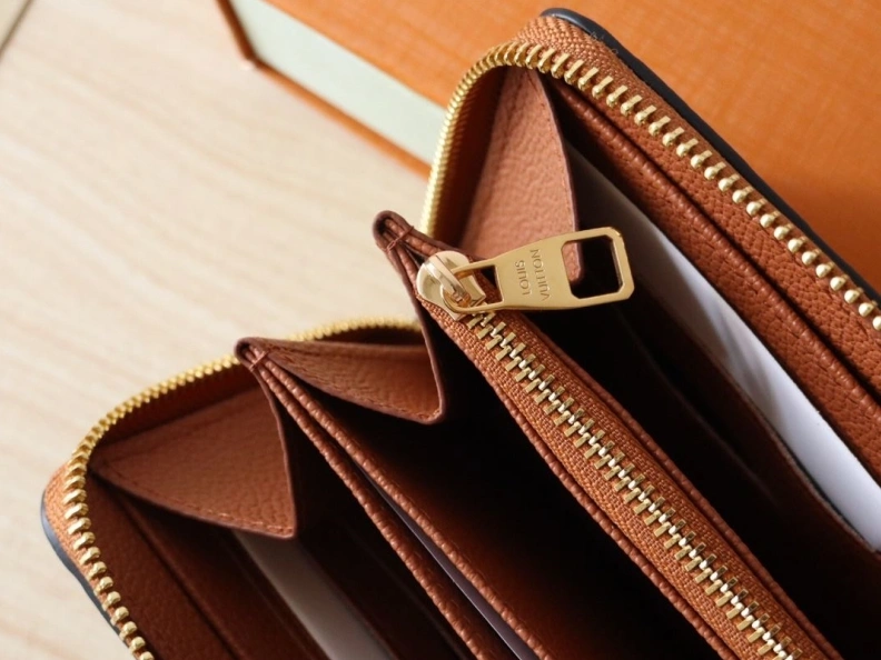LX Wallets EasyMatch 7756