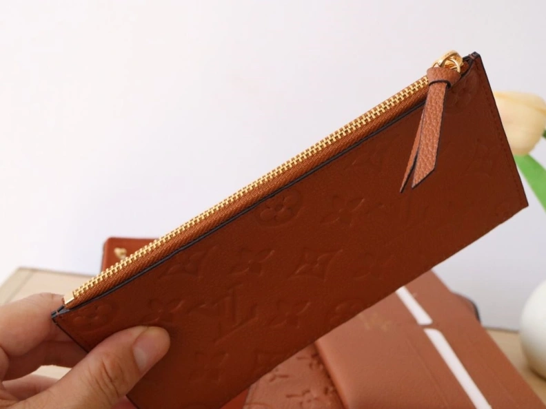 Refined LX Wallets 7746